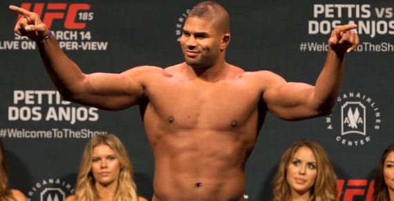 Алистер Оверим