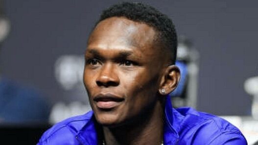 Исраэль Адесанья