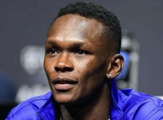 Исраэль Адесанья