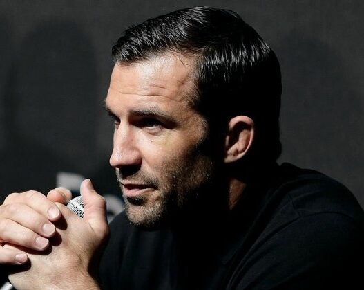 Люк Рокхолд