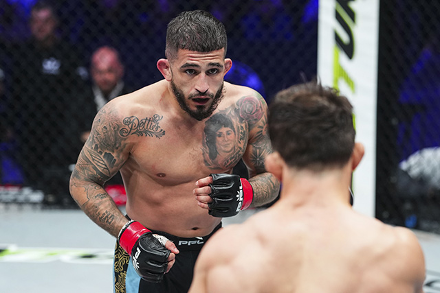 Экс-чемпион Bellator Серхио Петтис проведет бой в соглавном событии PFL Austin