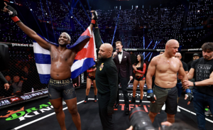 Медицинские отстранения MVP Rousey vs. Carano: Junior dos Santos получил бессрочный срок